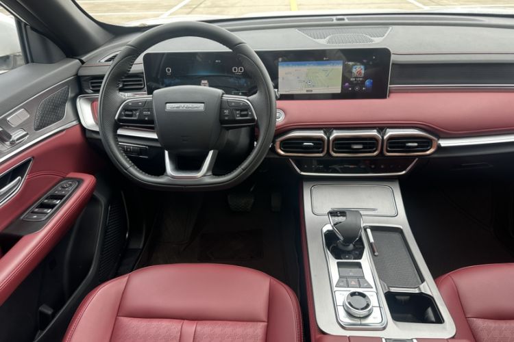 Used JETOUR X70 PLUS 2025 Champion Edition 1.5T DCT Champion MAX 5-seater Interior 3