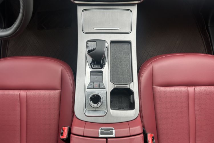 Used JETOUR X70 PLUS 2025 Champion Edition 1.5T DCT Champion MAX 5-seater Interior 6