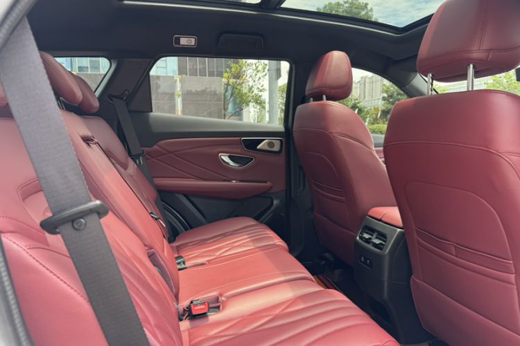Used JETOUR X70 PLUS 2025 1.5T Flagship Edition 5 Seats Interior 7