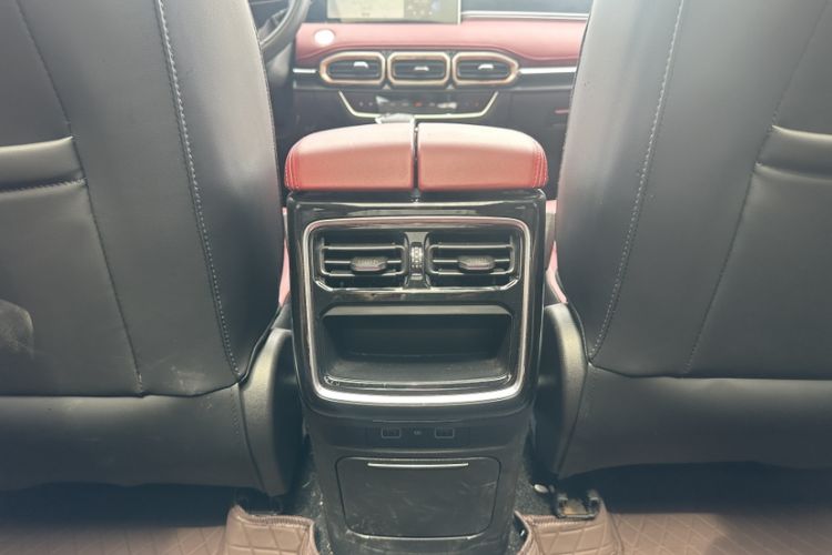 Used JETOUR X70 PLUS 2025 Champion Edition 1.5T DCT Champion MAX 5-seater Interior 7