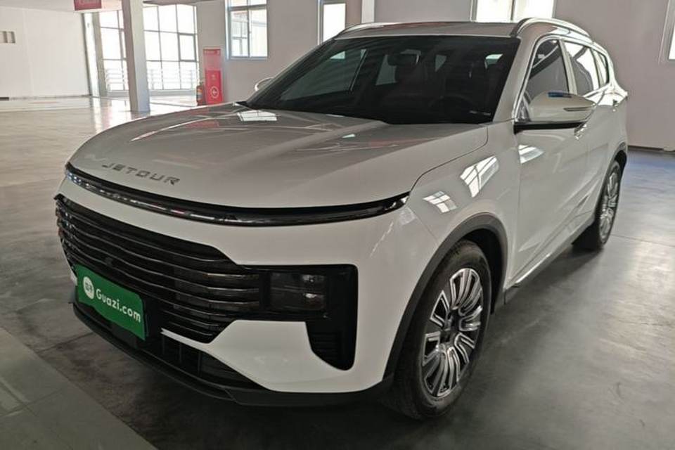 JETOUR X70 PLUS 2025