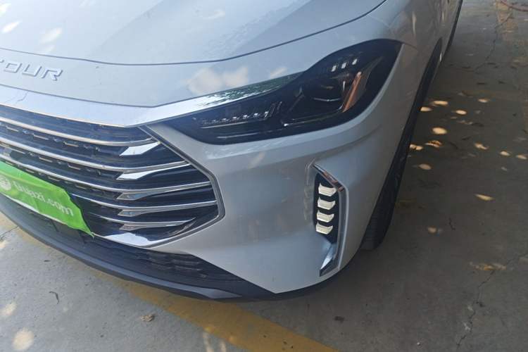 Used JETOUR X70 PLUS 2025 1.5T CVT Flagship PRO 5-Seater Left Front Headlight