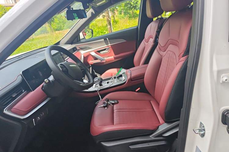 Used JETOUR X70 PLUS 2025 Champion Edition 1.5T DCT Champion PRO 7-Seater Left Front Seat