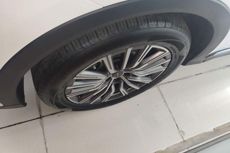 Used JETOUR X70 PLUS 2025 Champion Edition 1.5T DCT Champion PRO 5-Seater Left Front Wheel Hub