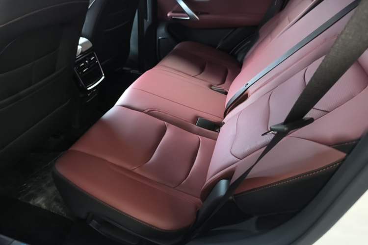 Used JETOUR X70 PLUS 2025 1.5T CVT Flagship PRO 5-Seater Left Rear Seat