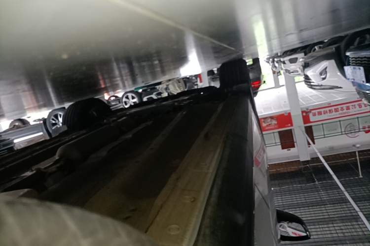 Used JETOUR X70 PLUS 2025 Champion Edition 1.5T DCT Champion PRO 7-Seater Left Side Sill