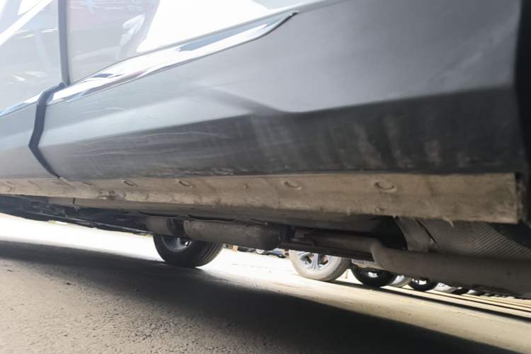 Used JETOUR X70 PLUS 2025 1.5T CVT Flagship PRO 5-Seater Left Side Sill