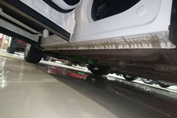 Used JETOUR X70 PLUS 2025 Champion Edition 1.5T DCT Champion MAX 5-seater Left Side Sill