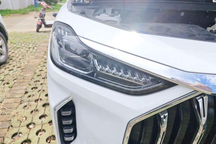 Used JETOUR X70 PLUS 2025 Champion Edition 1.5T DCT Champion MAX+ 7-Seater Right Front Headlight