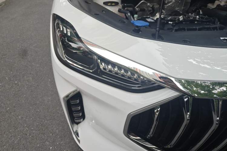 Used JETOUR X70 PLUS 2025 Champion Edition 1.5T DCT Champion PRO 7-Seater Right Front Headlight