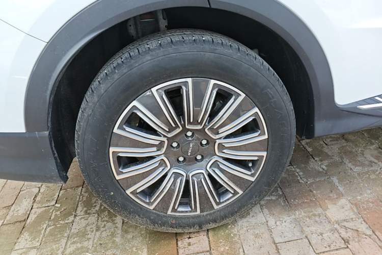 Used JETOUR X70 PLUS 2025 1.5T Luxury Dynamic Edition 7-Seater Right Rear Wheel Hub