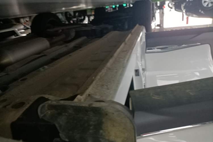 Used JETOUR X70 PLUS 2025 Champion Edition 1.5T DCT Champion PRO 7-Seater Right Side Sill