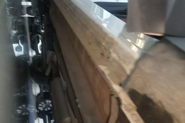 Used JETOUR X70 PLUS 2025 Champion Edition 1.5T DCT Champion PRO 5-Seater Right Side Sill