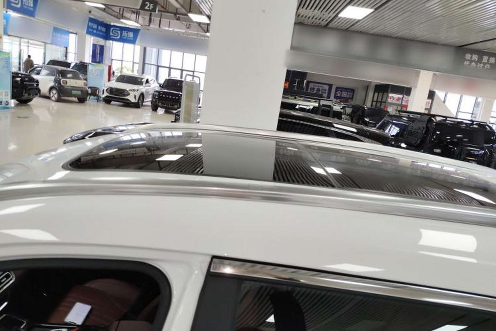 Used JETOUR X70 PLUS 2025 1.5T Elite Edition 7-Seater Roof