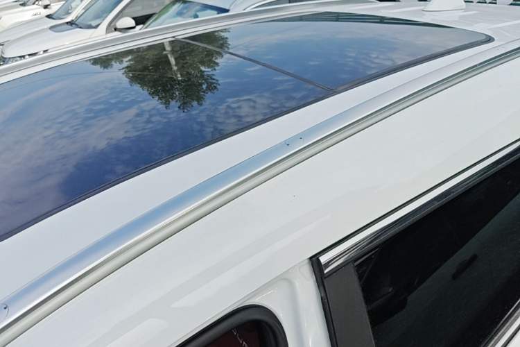 Used JETOUR X70 PLUS 2025 1.5T Luxury Dynamic Edition 7-Seater Roof