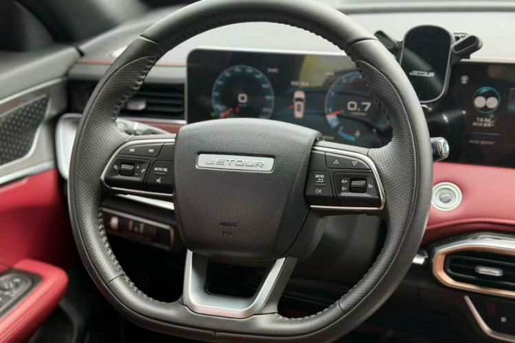 Used JETOUR X70 PLUS 2025 Champion Edition 1.5T DCT Champion PRO 7-Seater Steering Wheel