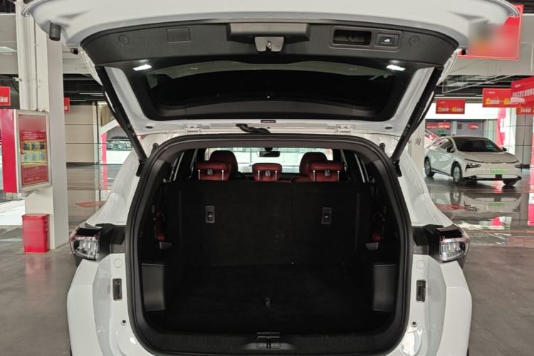 Used JETOUR X70 PLUS 2025 1.5T Luxury Dynamic Edition 5 Seats Trunk