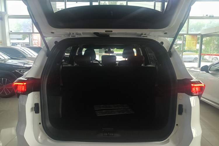 Used JETOUR X70 PLUS 2025 Champion Edition 1.5T DCT Champion PRO 5-Seater Trunk