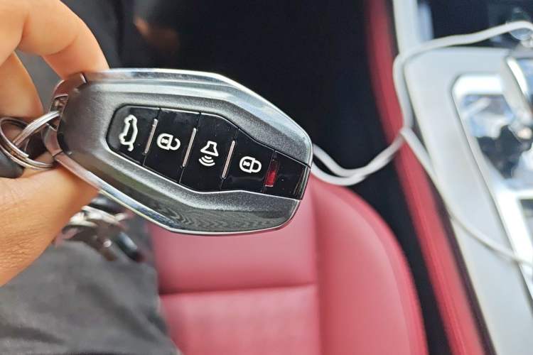 Used JETOUR X70 PLUS 2025 Champion Edition 1.5T DCT Champion PRO 7-Seater Vehicle Key