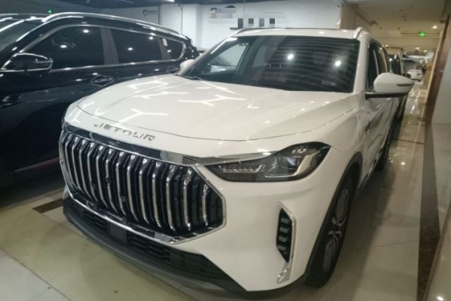 Used JETOUR X70 PLUS 2025 Champion Edition 1.5T DCT Champion MAX 5-seater