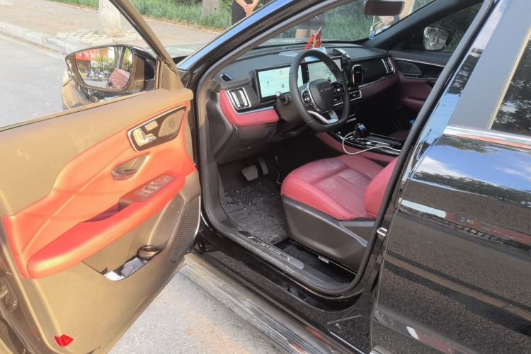 Used JETOUR X70 PLUS 2026 Model Champion Edition 1.5T DCT Comfort 7-seater Driver Seat