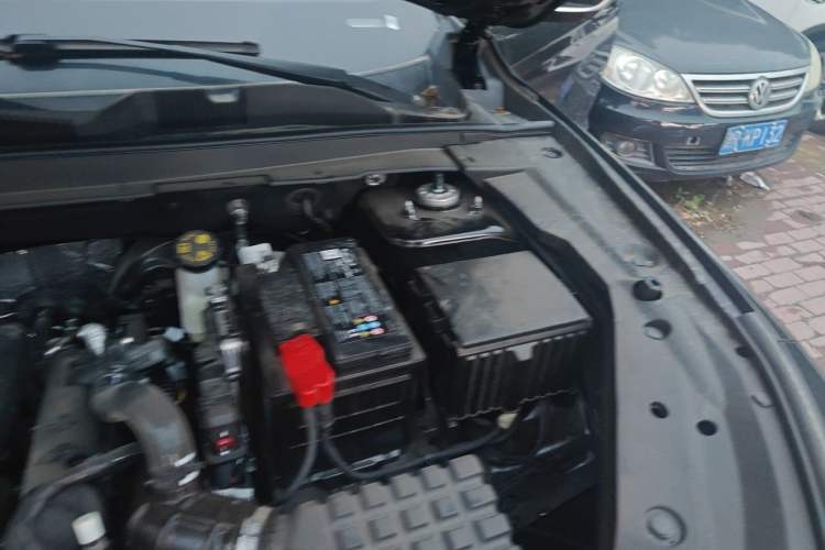 Used JETOUR X70 PLUS 2026 Model Champion Edition 1.5T DCT Luxury+ 5-seater Engine Bay Left