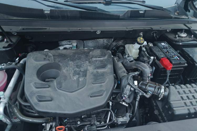 Used JETOUR X70 PLUS 2026 Model Champion Edition 1.5T DCT Luxury+ 5-seater Engine Bay