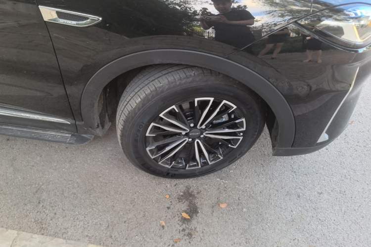 Used JETOUR X70 PLUS 2026 Model Champion Edition 1.5T DCT Comfort 7-seater Right Front Wheel Hub