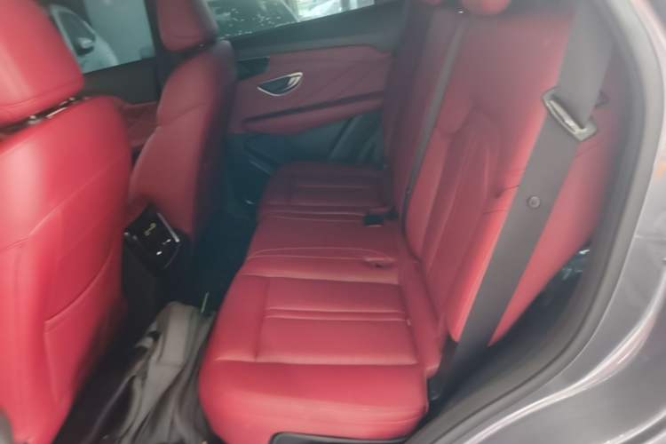 Used JETOUR X70 PLUS 2026 Model Champion Edition 1.5T DCT Comfort 7-seater Left Rear Seat
