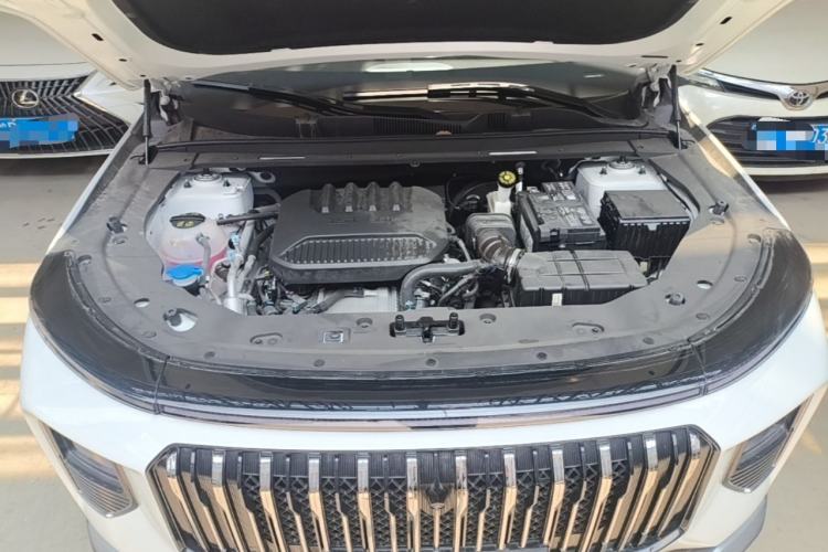 Used JETOUR X70 PLUS 2026 Model 1.5T DCT Flagship 5-Seater Engine Bay