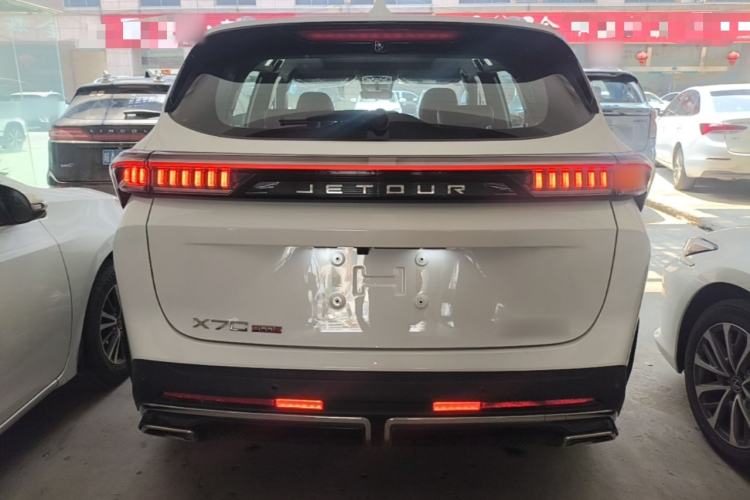 Used JETOUR X70 PLUS 2026 Model 1.5T DCT Flagship 5-Seater Rear