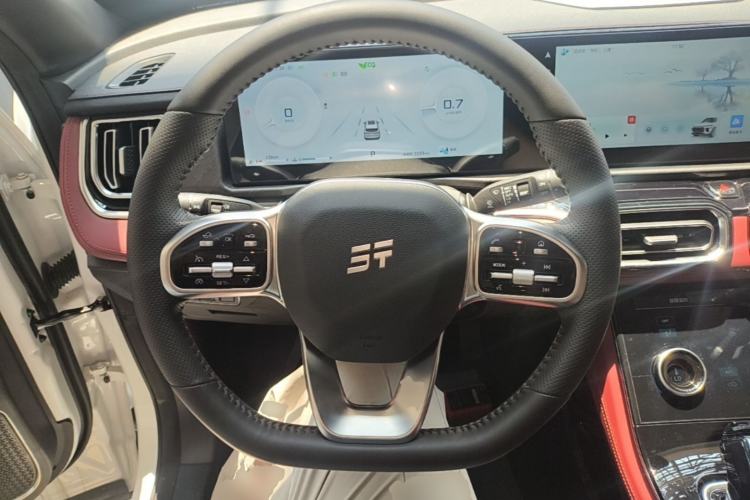 Used JETOUR X70 PLUS 2026 Model 1.5T DCT Flagship 5-Seater Steering Wheel