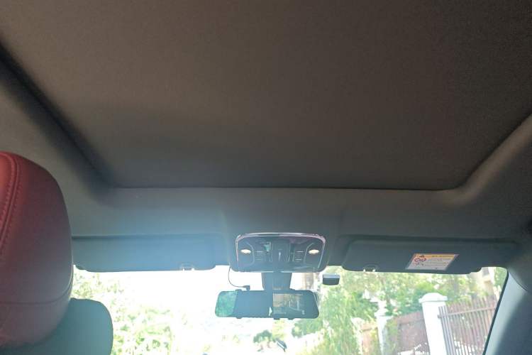 Used JETOUR X70 PRO 2023 1.5T DCT Comfort Edition 7-Seater Headliner