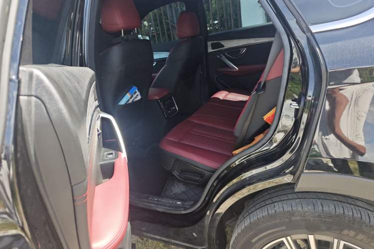 Used JETOUR X70 PRO 2023 1.5T DCT Comfort Edition 7-Seater Interior 4