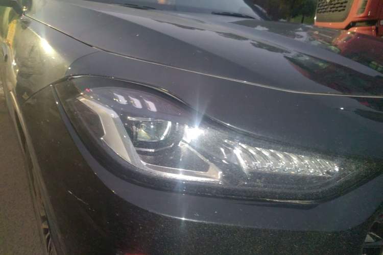 Used JETOUR X70 PRO 2023 1.6T DCT Enjoy PRO 7-Seater Right Front Headlight