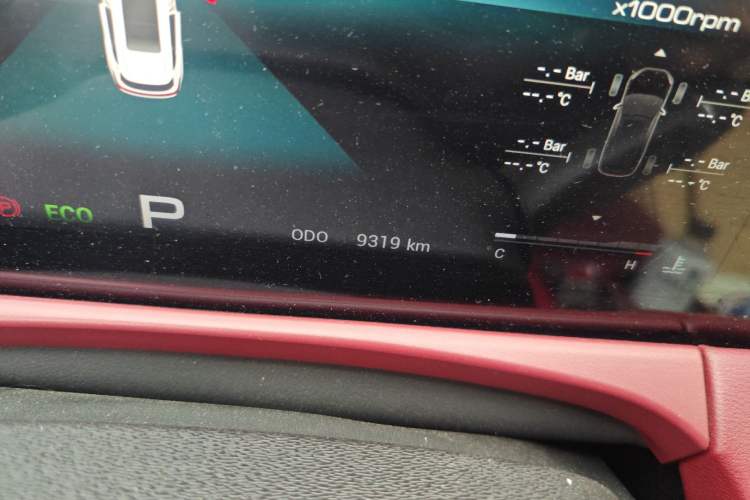 Used JETOUR X70 PRO 2023 1.6T DCT Enjoy MAX 7-Seater Odometer Close Up