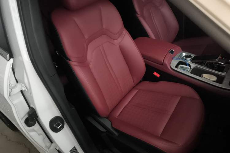 Used JETOUR X70 PRO 2023 1.6T DCT Enjoy PRO 5-Seater Right Front Seat