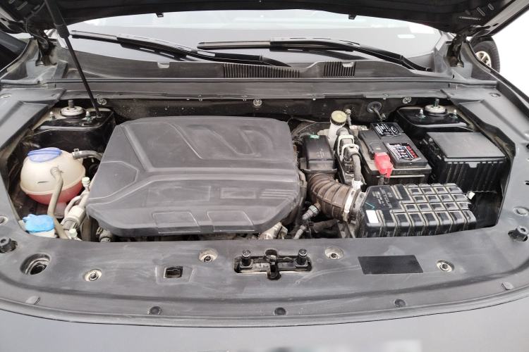 Used JETOUR X70 PRO 2023 1.6T DCT Enjoy MAX 5-seater Engine Bay