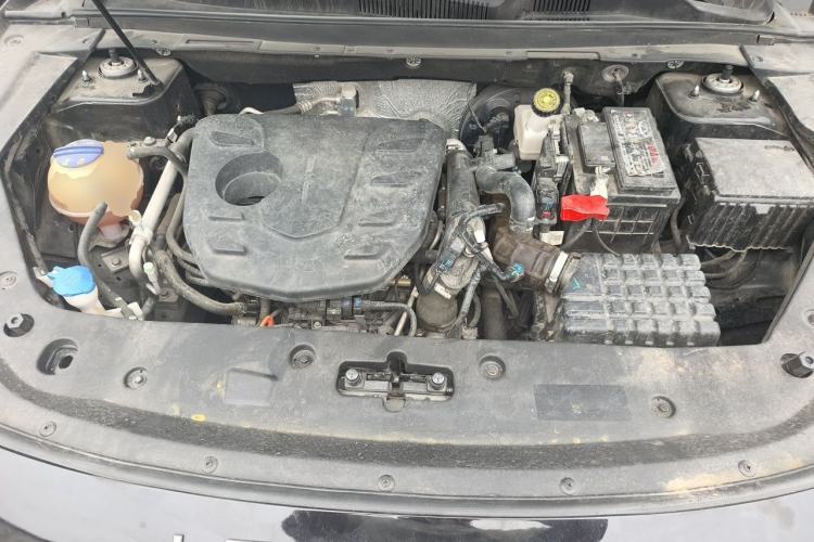 Used JETOUR X70 PRO 2023 1.5T DCT Comfort Edition 7-Seater Engine Bay