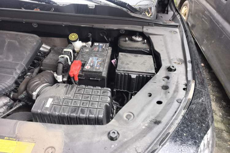 Used JETOUR X70 PRO 2023 1.6T DCT Enjoy PRO+ 7-Seater Engine Bay Left