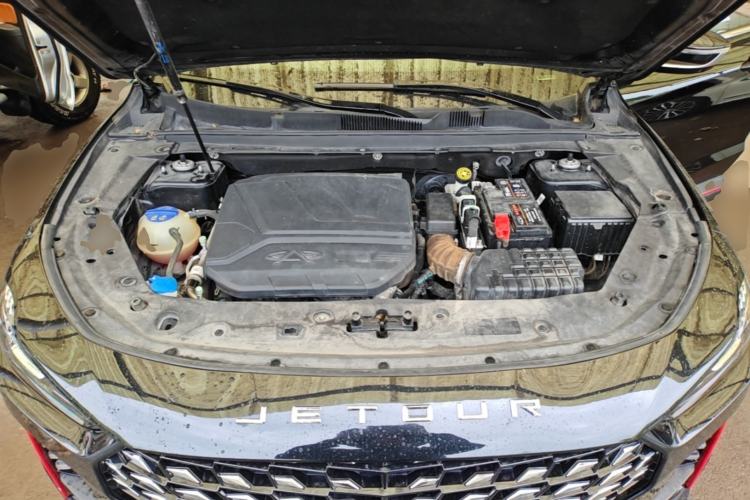 Used JETOUR X70 PRO 2023 1.6T DCT Enjoy PRO 5-Seater Engine Bay