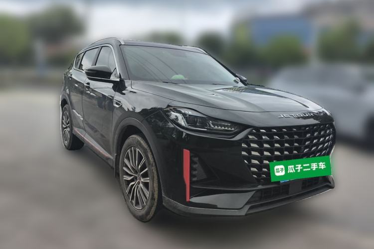 Used JETOUR X70 PRO 2023 1.5T DCT Comfort Edition 5 Seats Front Right 45 Deg
