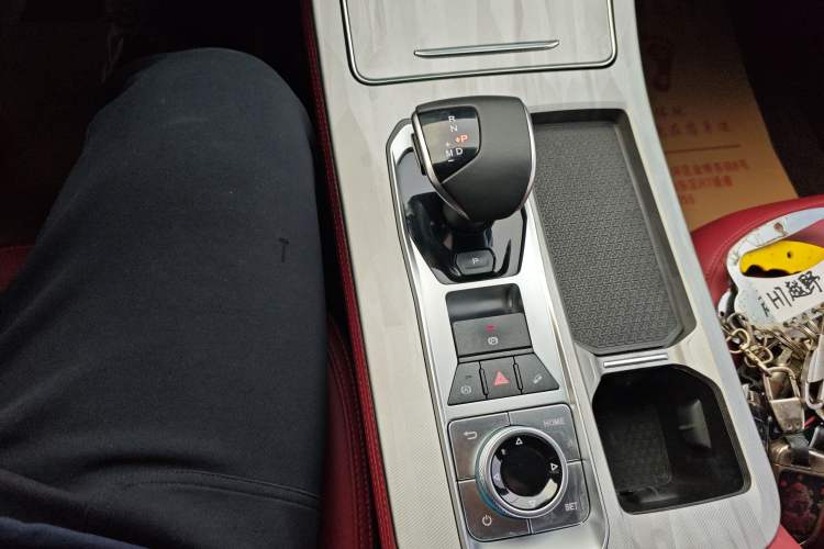 Used JETOUR X70 PRO 2023 1.6T DCT Enjoy PRO 5-Seater Gear Lever