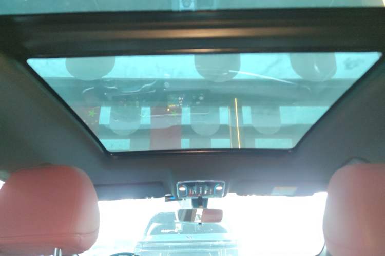 Used JETOUR X70 PRO 2023 1.5T DCT Comfort Edition 7-Seater Headliner