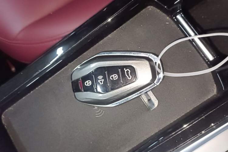 Used JETOUR X70 PRO 2023 1.6T DCT Enjoy MAX 5-seater Interior 1
