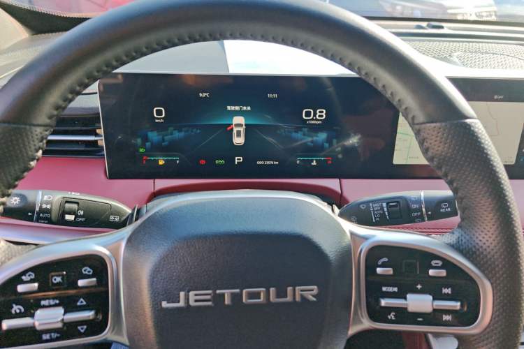 Used JETOUR X70 PRO 2023 1.6T DCT Enjoy PRO 7-Seater Odometer Close Up