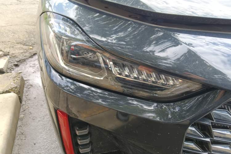 Used JETOUR X70 PRO 2023 1.6T DCT Enjoy PRO 5-Seater Right Front Headlight