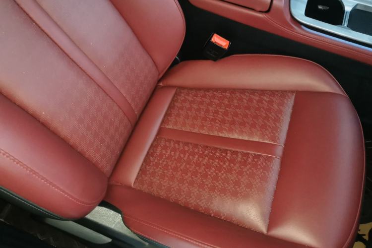 Used JETOUR X70 PRO 2023 1.5T DCT Comfort Edition 7-Seater Right Front Seat