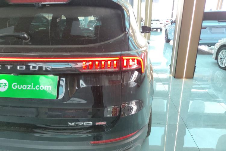 Used JETOUR X70 PRO 2023 1.5T DCT Comfort Edition 7-Seater Right Rear Taillight