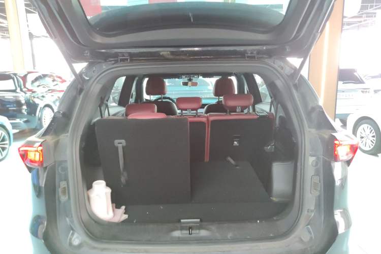 Used JETOUR X70 PRO 2023 1.5T DCT Comfort Edition 7-Seater Trunk
